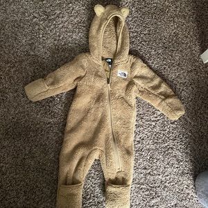 Infant North face bodysuit